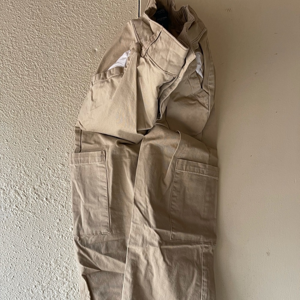 Kaki cargo pants